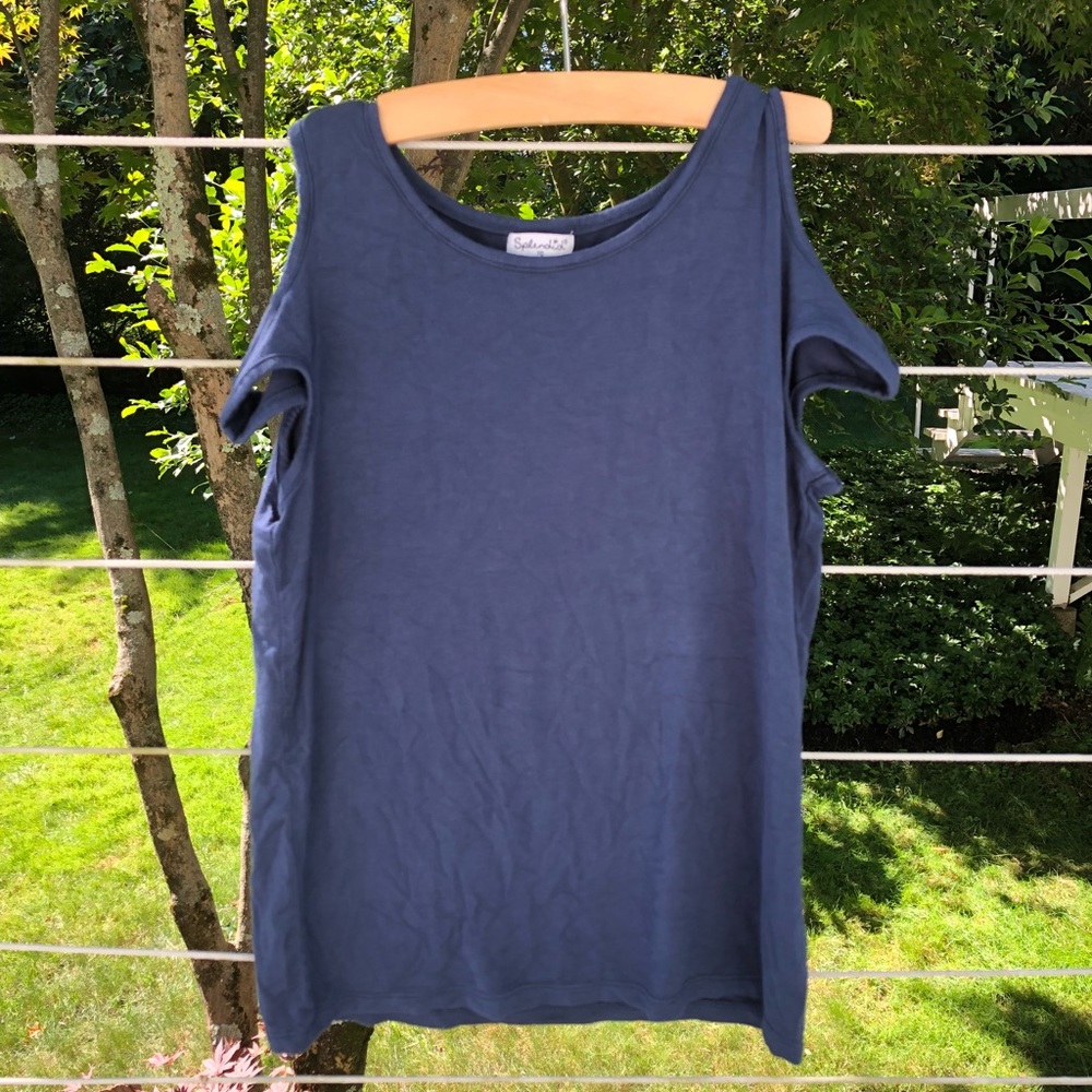 Cold shoulder navy top